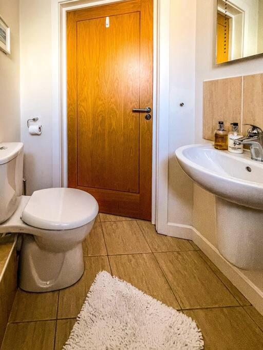 Soho Beach With Fabulous Sea View And 2 Minutes To The Beach With Free Parking And Netflix * Bournemouth